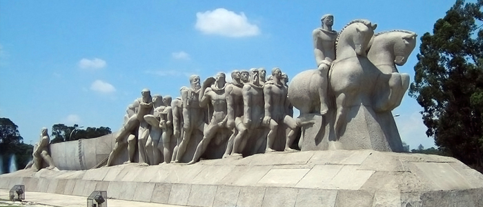 Monumento às Bandeiras homenageia os bandeirantes
