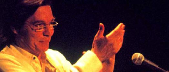 Exposição “Edição MPB” reúne fotos de músicos como Elis e Tom Jobim