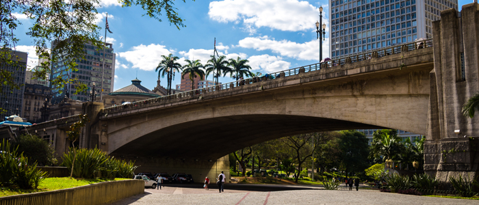 Viaduto do Chá: o primeiro da cidade
