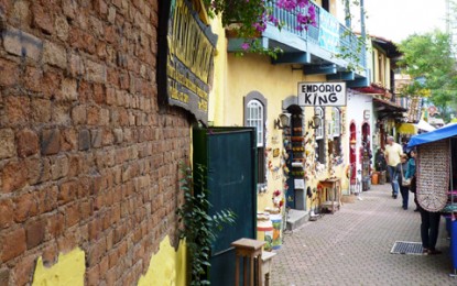 Embu das Artes atrai visitantes de todo o País