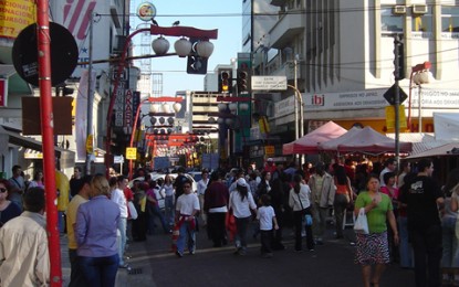 Praça da Liberdade sedia a cultura oriental na cidade