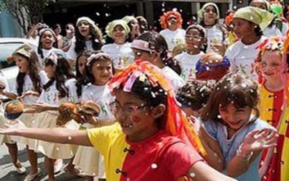 Bloco das Emílias e Viscondes de Monteiro Lobato