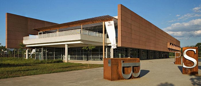 fachada da biblioteca de são paulo