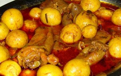 Restaurante Galinhada do Bahia serve diversidade de pratos nordestinos