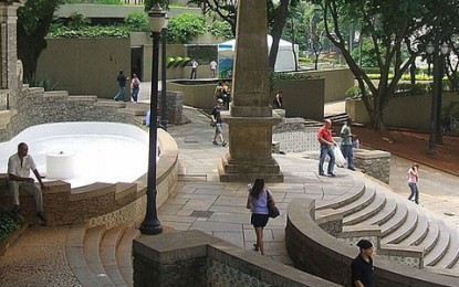 Largo da Memória abriga o monumento mais antigo da cidade