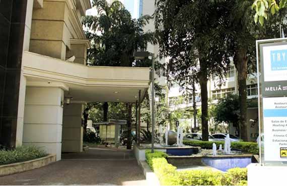entrada do Hotel Tryp São Paulo Jesuino Arruda