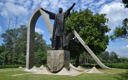 Monumento a Pedro Álvares Cabral: Homenagem a História do Brasil