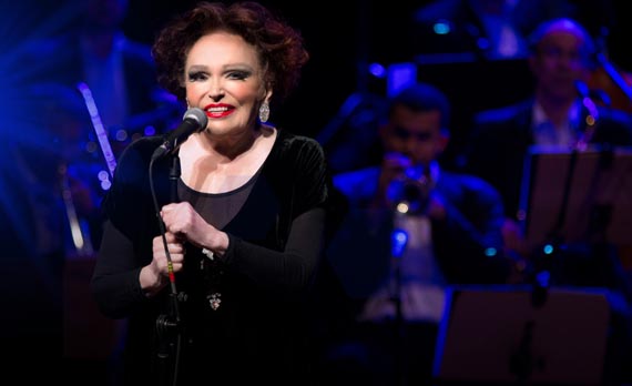 bibi em Bibi Ferreira Canta Repertório Sinatra