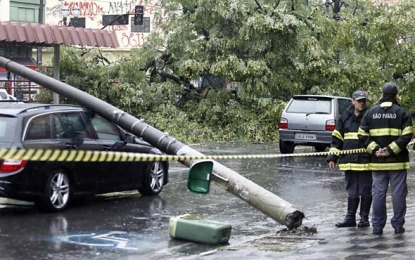 São Paulo registra falta de luz há 40 horas