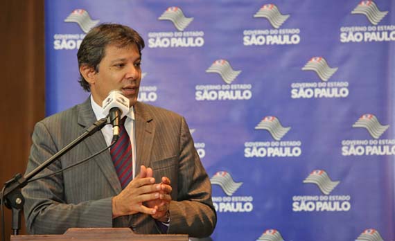 haddad em cerimonia de parceria público-privada para construção de moradias populares no centro