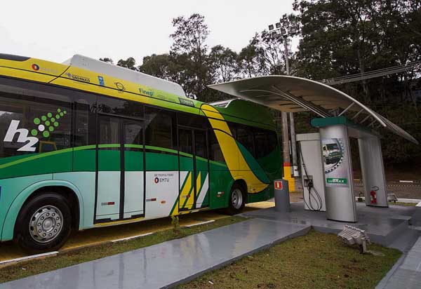 em são bernardo do campo ônibus a hidrogênio é abastecido