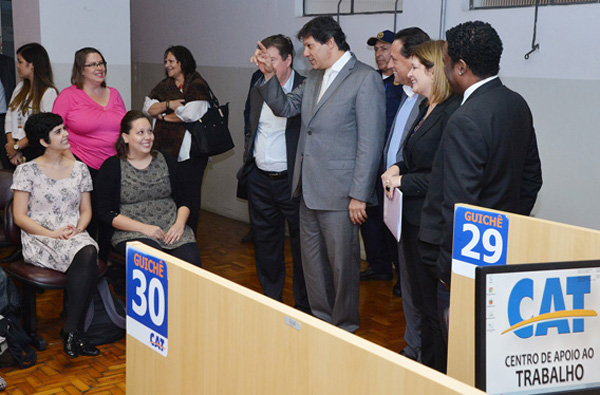 prefeito fernando haddad durante inauguração do Centro de Orientação ao Emprego Doméstico