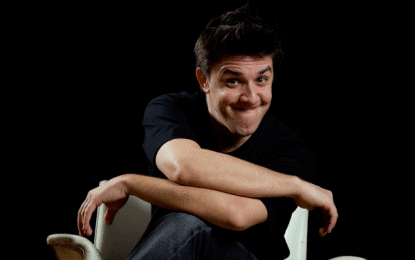 Oscar Filho apresenta stand-up comedy no Teatro Gazeta