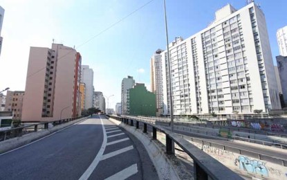 Minhocão passa a fechar também aos sábados