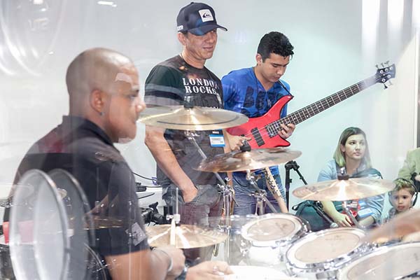 apresentação em workshop da expomusic