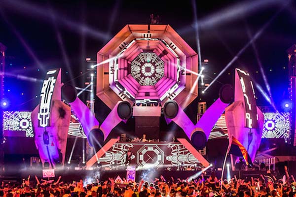 palco bass pod do edc brasil em são paulo