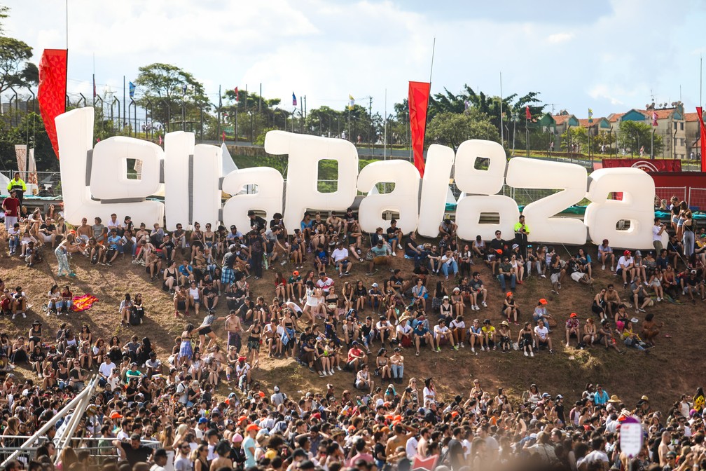 Lollapalooza Brasil, de 2019, acontece novamente no Autódromo de Interlagos durante os dias 5, 6 e 7 de abril.
